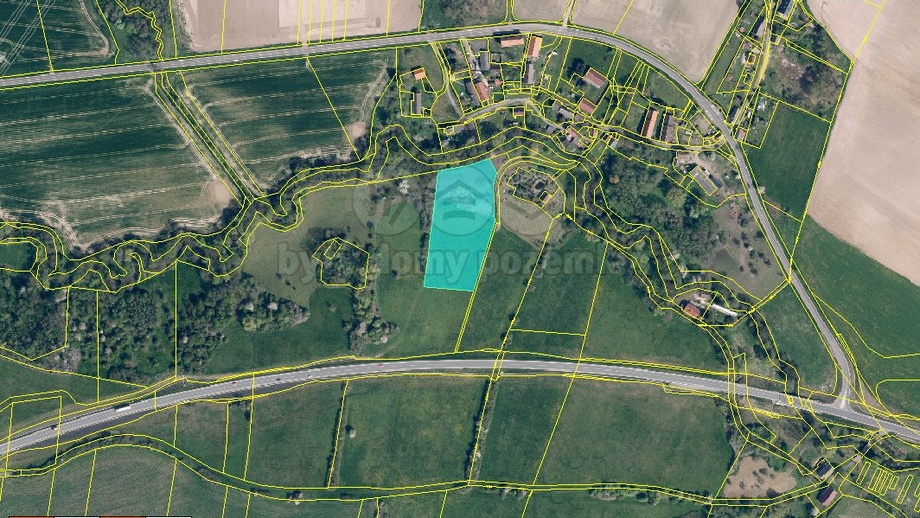 Prodej louky 2 150 m², Kravaře