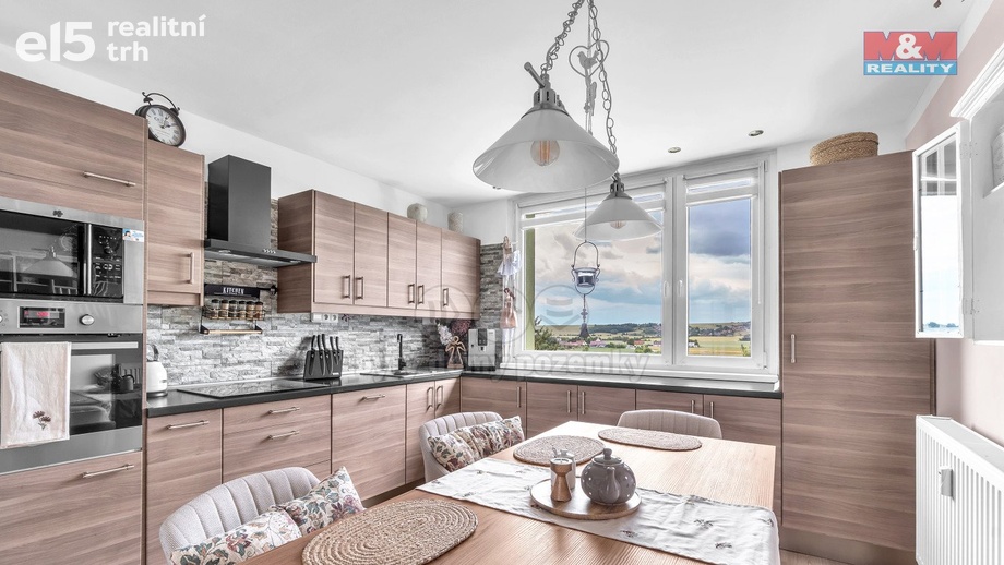 Prodej byty 3+1, 87 m² - Jičín - Nové Město