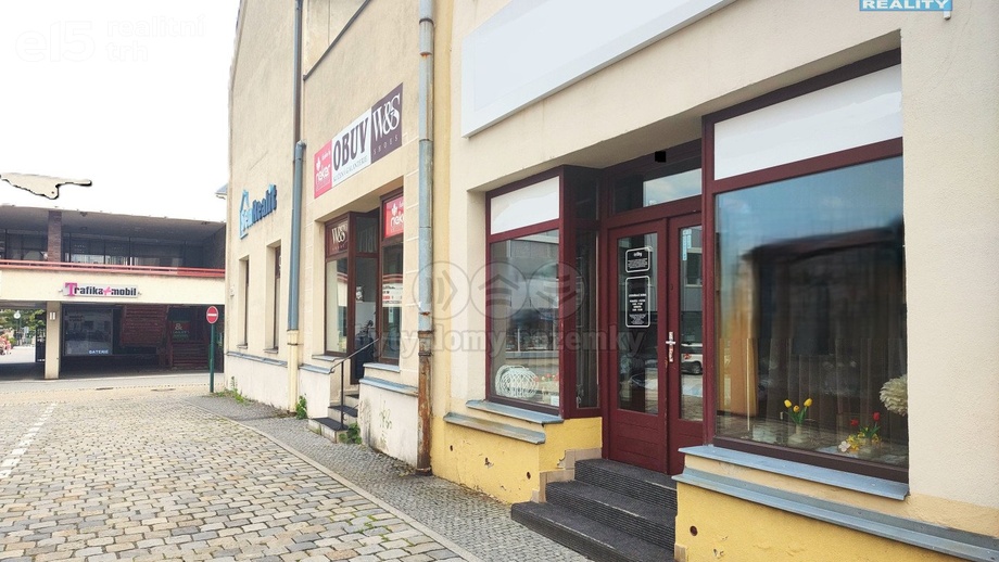 Pronájem obchodního prostoru 100 m², Karviná - Fryštát