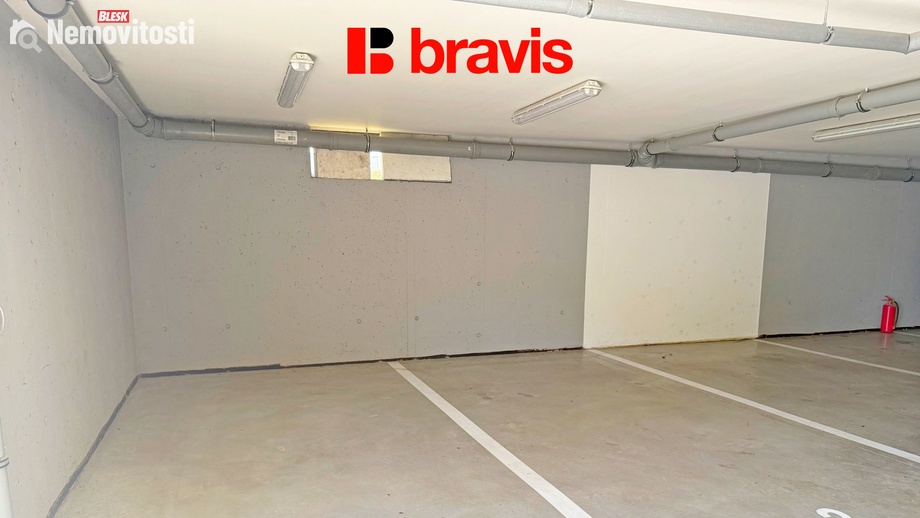 Pronájem garáže 12 m², Brno - Obřany