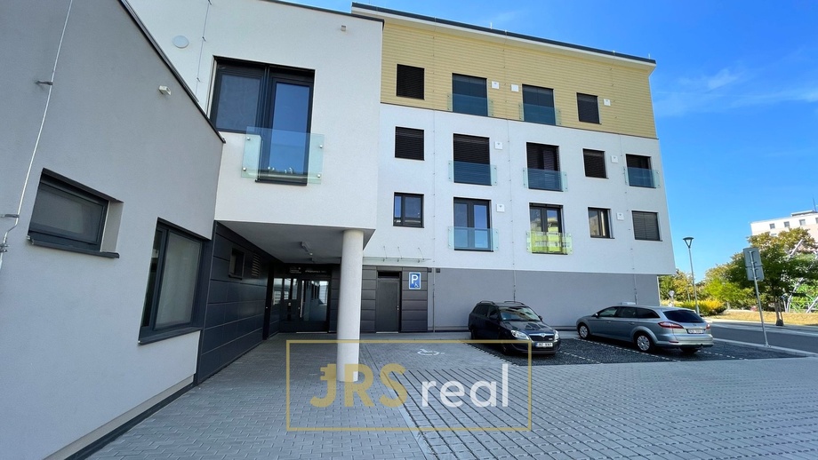 Pronájem bytu 1+kk 39 m², Veselí nad Moravou