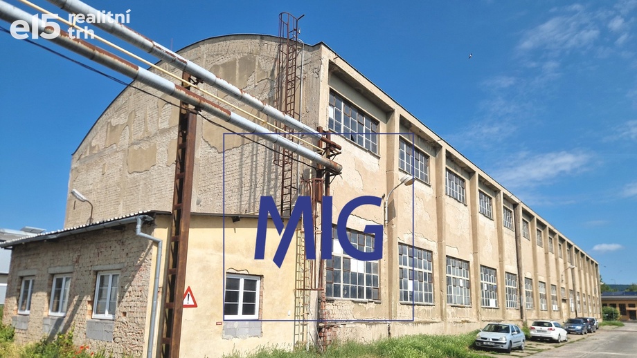 Pronájem skladu 1 850 m², Ždánice