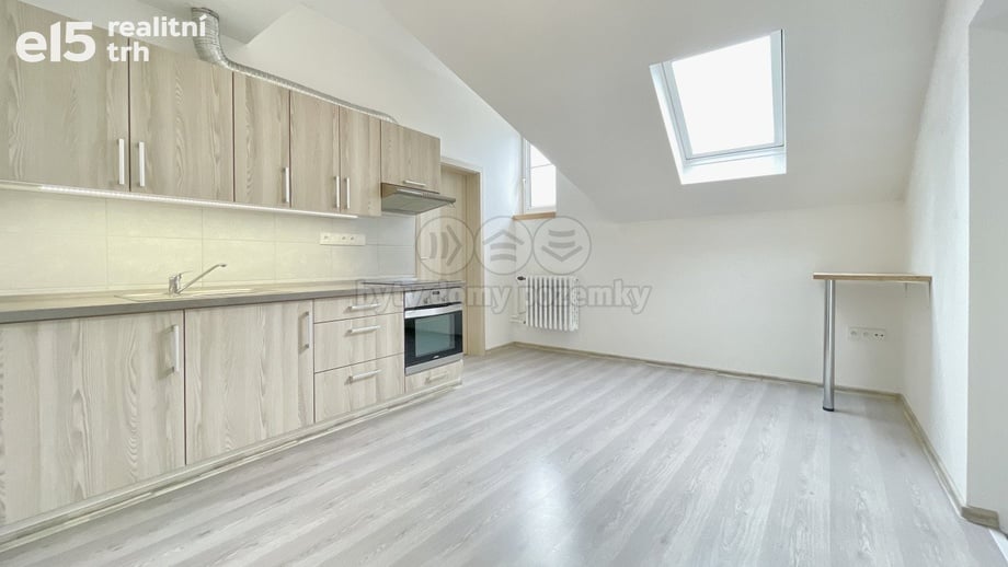 Prodej byty 2+1, 50 m² - Ústí nad Orlicí
