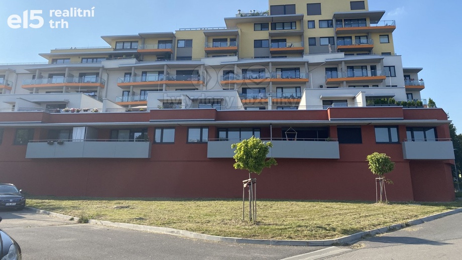 Pronájem byty 2+kk, 66 m² - Ostrava