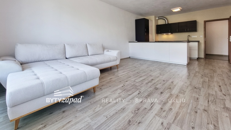 Pronájem bytu 2+kk 80 m², Plzeň - Jižní Předměstí