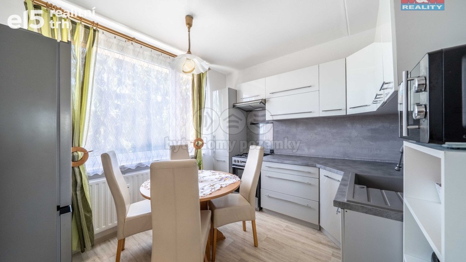 Prodej byty 3+1, 69 m² - Rokycany - Nové Město