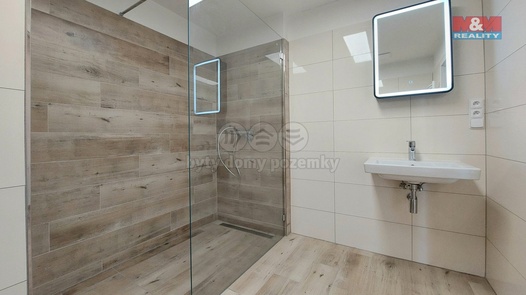 Pronájem byty 2+kk, 68 m² - Písek - Budějovické Předměstí