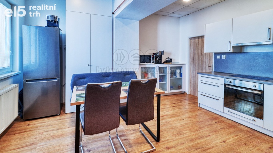 Pronájem byty 2+1, 65 m² - Plzeň - Vnitřní Město