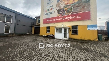 Pronájem obchodního prostoru 300 m², Liberec