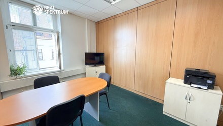 Pronájem kanceláře 227 m², Brno-město