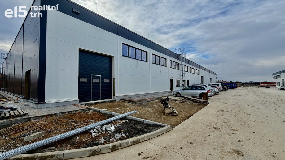 Pronájem skladu 1 416 m², Tuchoměřice