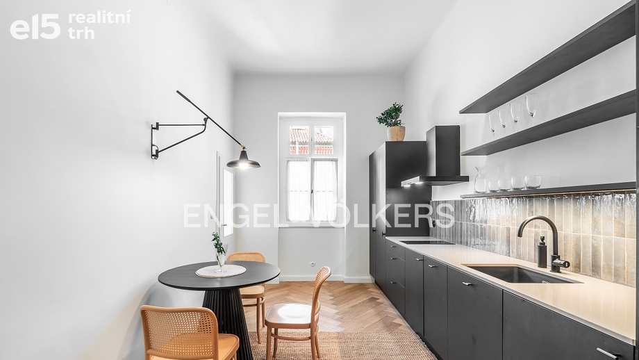 Pronájem byty 2+1, 80 m² - Praha - Staré Město