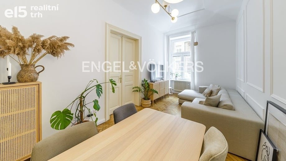 Pronájem byty 4+1, 87 m² - Praha - Smíchov