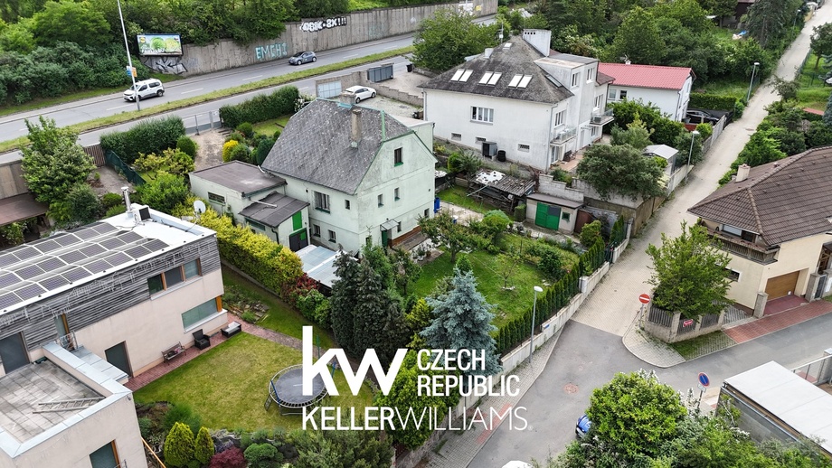 Prodej rodinného domu 238 m², Praha