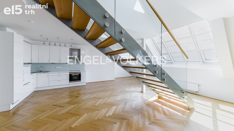 Pronájem bytu 4+kk 168 m², Praha - Vinohrady