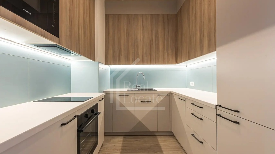 Pronájem bytu 2+1 54 m², Praha - Nusle