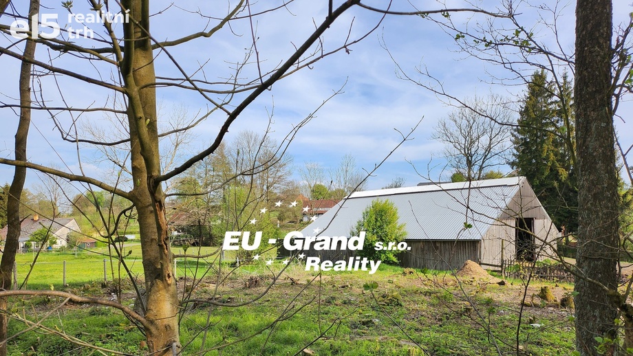 Prodej stavebního pozemku 813 m², Staré Křečany
