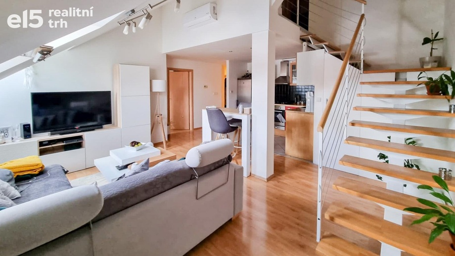 Pronájem byty 3+kk, 85 m² - Praha - Smíchov