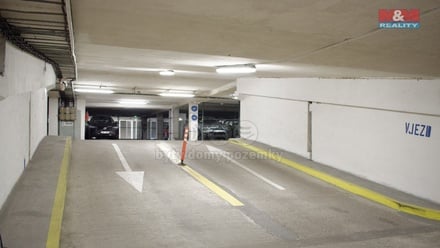 Prodej garážového stání 10 m², Praha 4