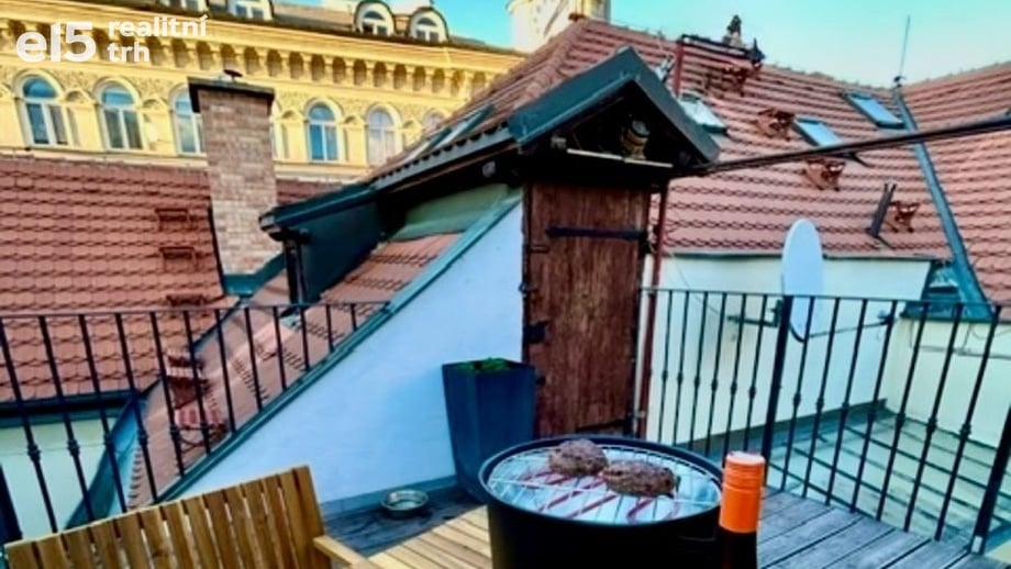 Prodej bytu 2+kk 50 m², Praha 1