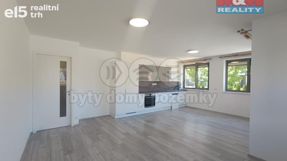 Pronájem byty 2+kk, 64 m² - Letovice