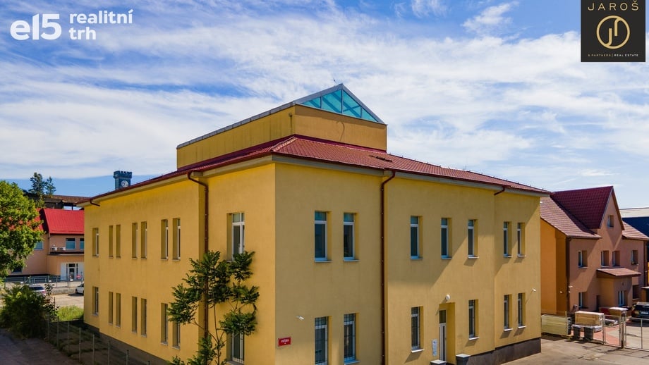 Pronájem kanceláře, 785 m² - Kladno
