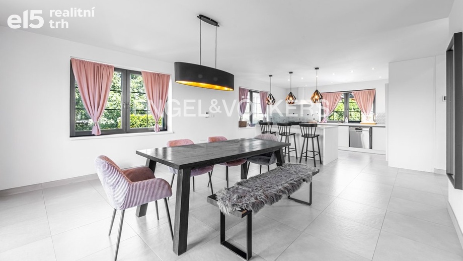 Pronájem vila, 318 m² - Středokluky