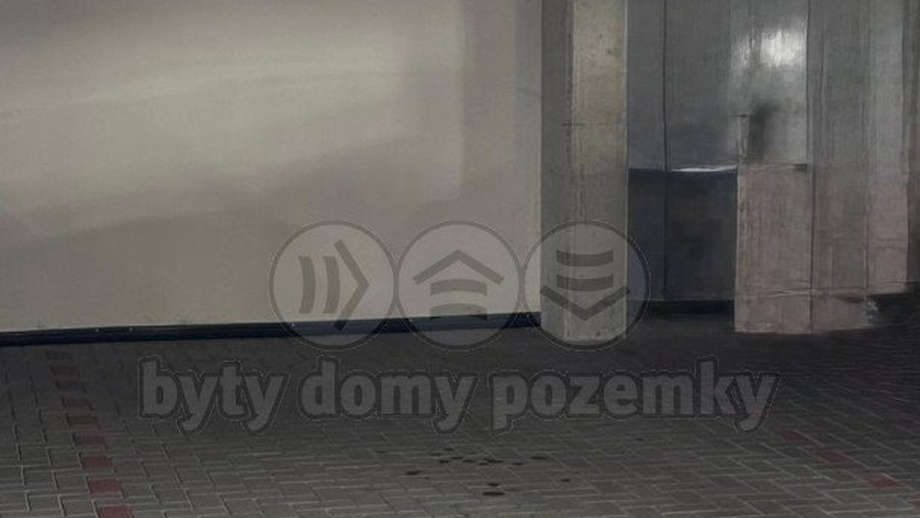 Pronájem garážového stání 16 m², Olomouc