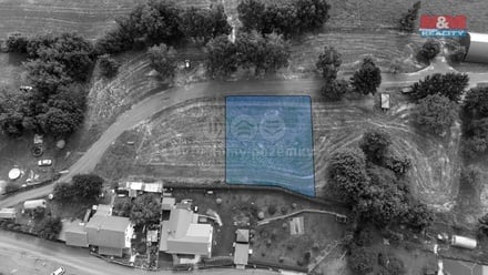 Prodej stavebního pozemku 1 037 m², Dobrná