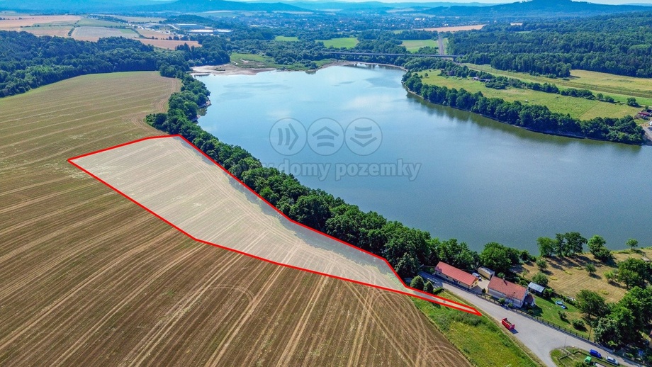Prodej pole 15 021 m², Klabava