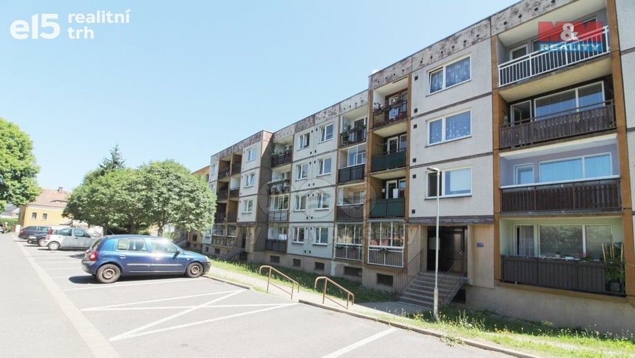 Pronájem byty 2+kk, 40 m² - Cvikov I