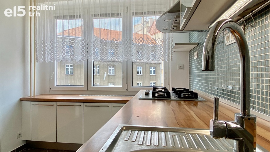 Pronájem byty 3+kk, 78 m² - Praha - Michle
