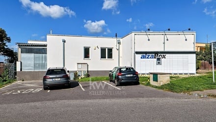 Pronájem obchodního prostoru 400 m², Praha - Dolní Chabry