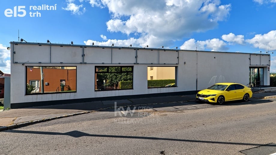 Pronájem obchodního prostoru 400 m², Praha - Dolní Chabry