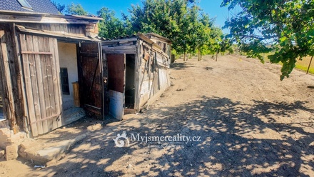 Prodej zahrady 1 132 m², Znojmo