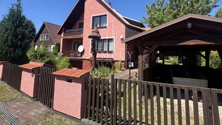 Prodej rodinného domu 188 m², Velké Karlovice