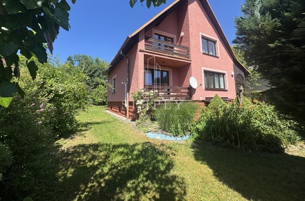 Prodej rodinného domu 188 m², Velké Karlovice