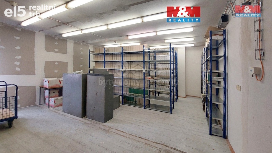 Pronájem obchodního prostoru 450 m², Ústí nad Orlicí