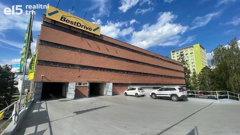 Pronájem garážové stání, 13 m² - Brno - Královo Pole