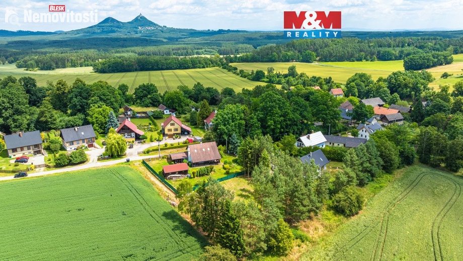 Prodej stavebního pozemku 1 533 m², Doksy