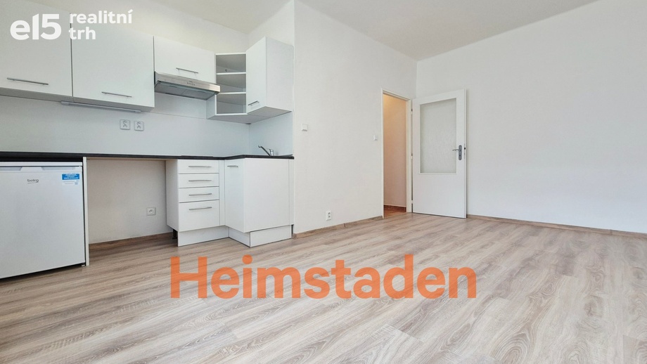 Pronájem byty 1+kk, 21 m² - Havířov - Město
