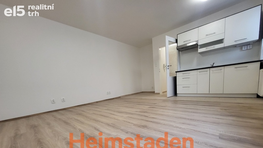 Pronájem byty 1+kk, 28 m² - Havířov - Prostřední Suchá