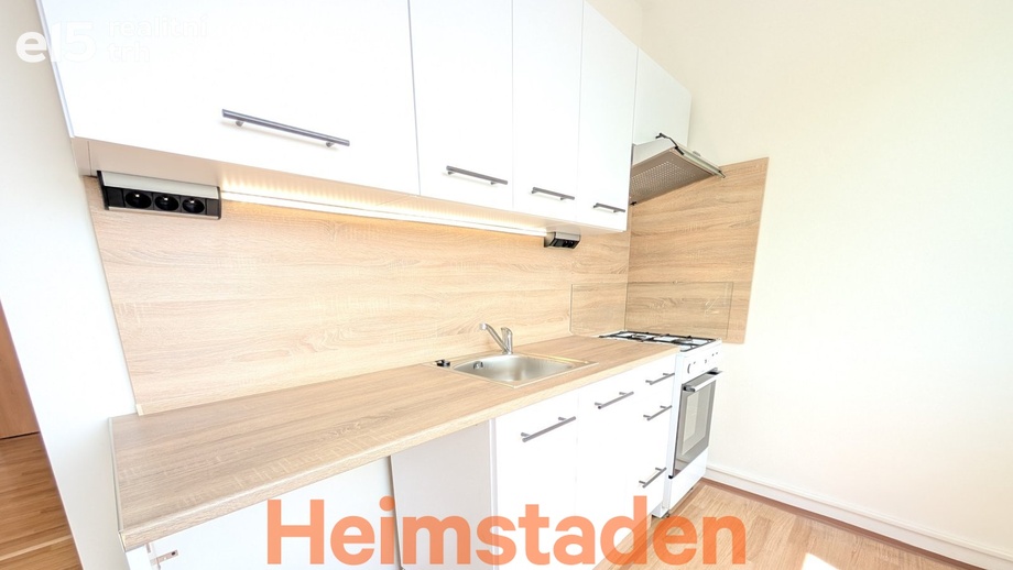 Pronájem byty 2+1, 52 m² - Havířov - Město