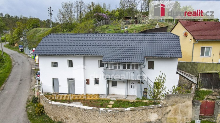 Prodej rodinné domy, 250 m² - Trubín