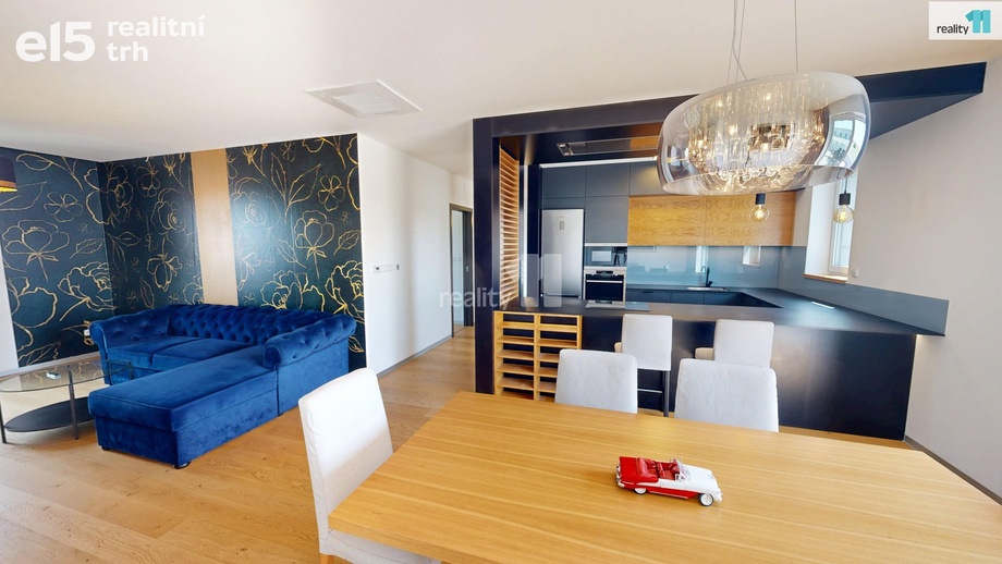 Pronájem byty 4+kk, 117 m² - Pelhřimov