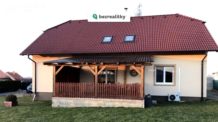 Prodej rodinné domy, 135 m² - Úžice - Smrk