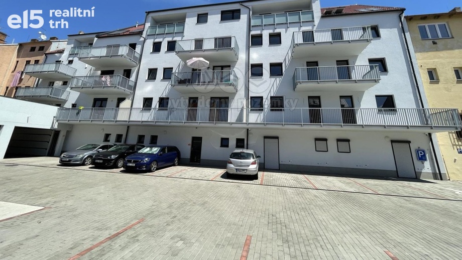 Pronájem byty 1+kk, 27 m² - České Budějovice 6