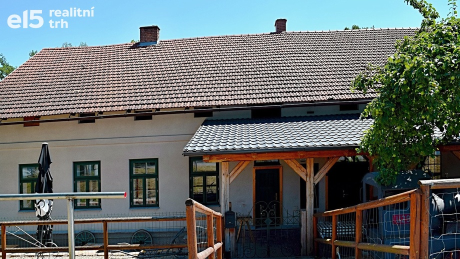 Prodej restaurace 278 m², Nová Ves