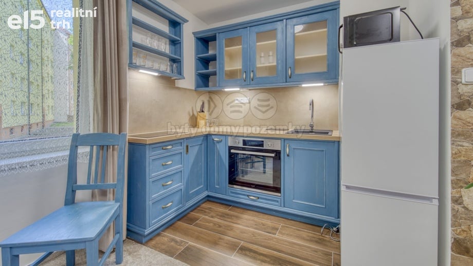 Pronájem byty 1+kk, 21 m² - Plzeň - Jižní Předměstí