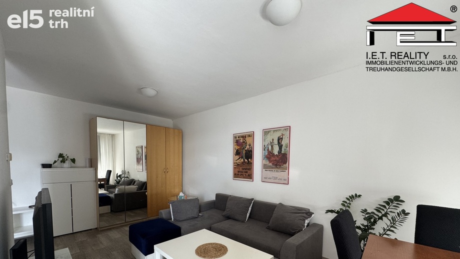 Pronájem byty 2+kk, 55 m² - Brno - Židenice